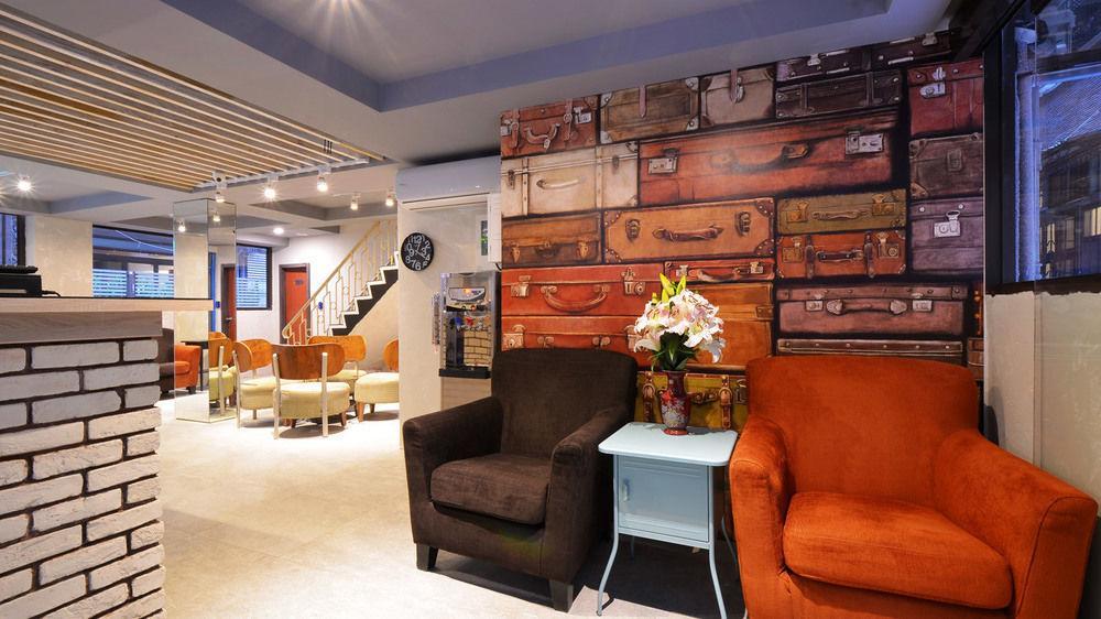 Galaxy Mini Inn Taipei Exterior photo