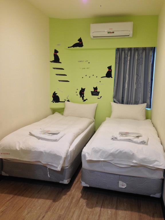 Galaxy Mini Inn Taipei Exterior photo