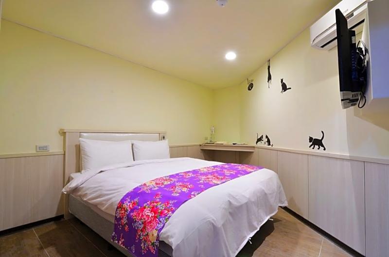 Galaxy Mini Inn Taipei Exterior photo